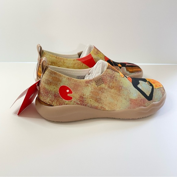 Size 9 NWT UIN Slip On Shoes Comfortable Loafers Dance Now - Picture 3 of 8